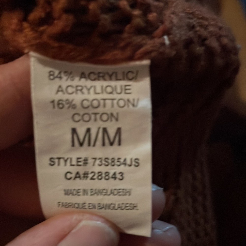 Sweater - Picture 5 of 5